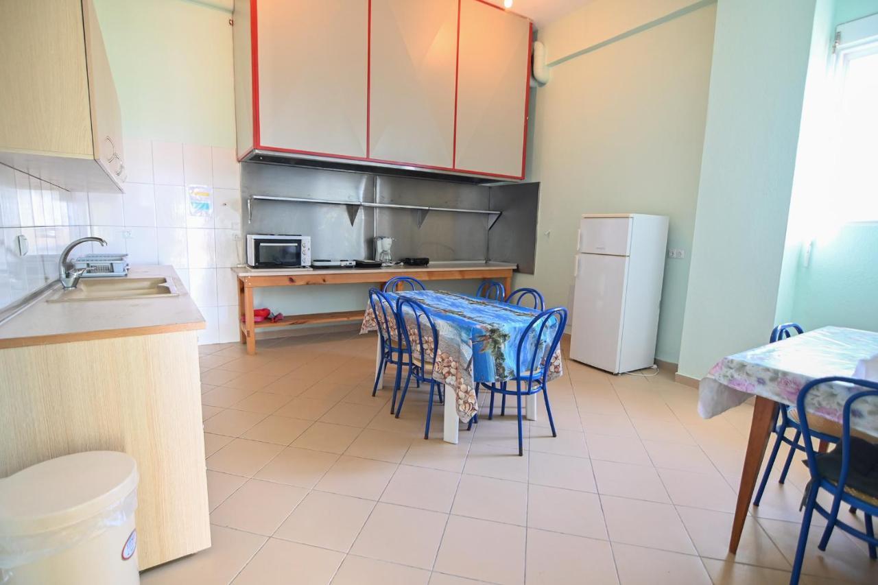 Greece Asprovalta Rooms Accomodation Apartment Hotel Petalo Eksteriør bilde